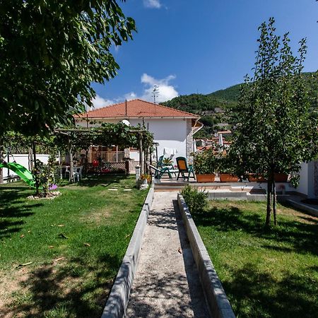 Sant'Anna Bed & Breakfast Аджерола Экстерьер фото